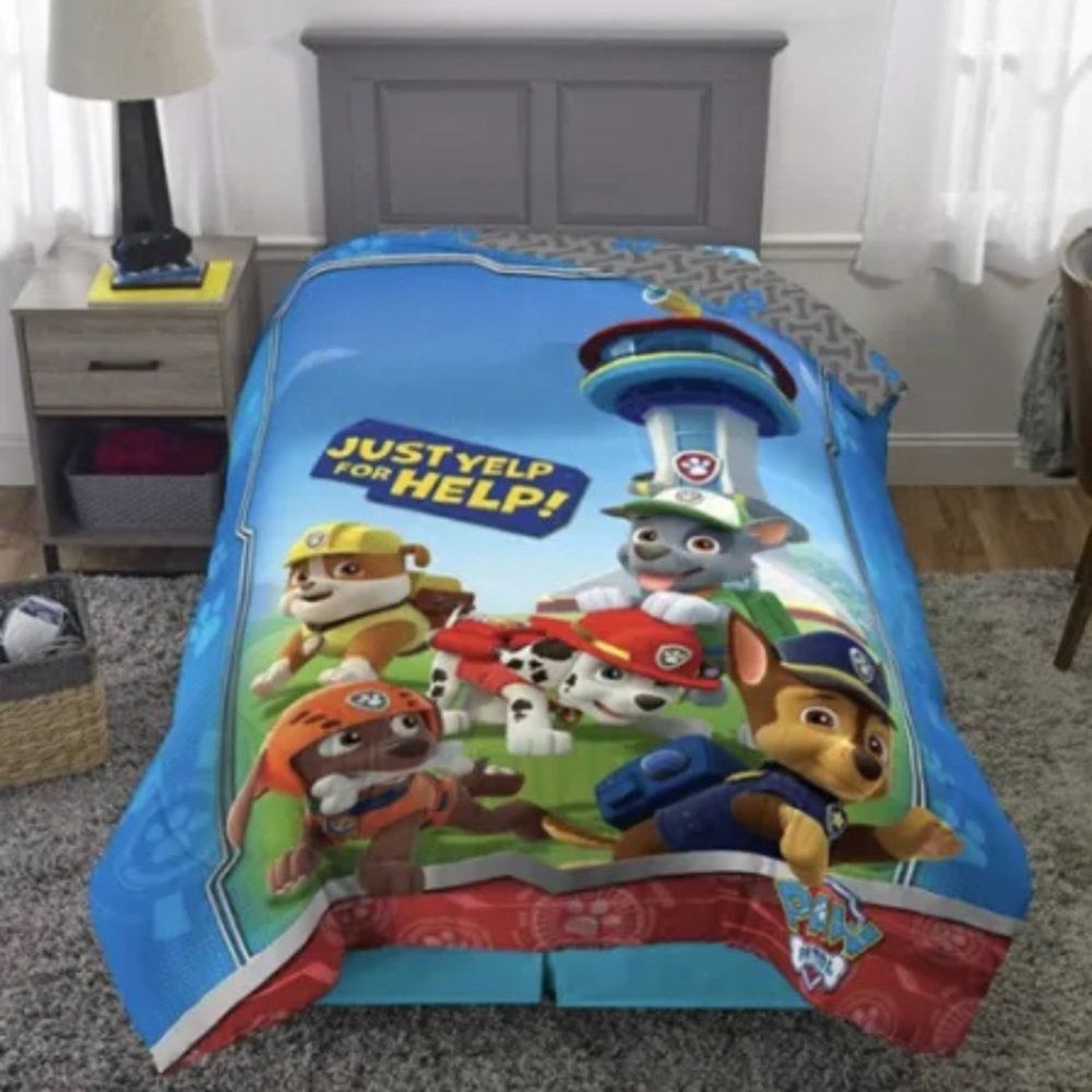 Paw Patrol Nickelodeon Microfiber Twin Size Reversible Comforter